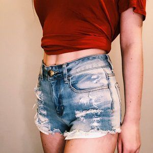 AMERICAN EAGLE SHORTIE JEAN SHORTS🌚